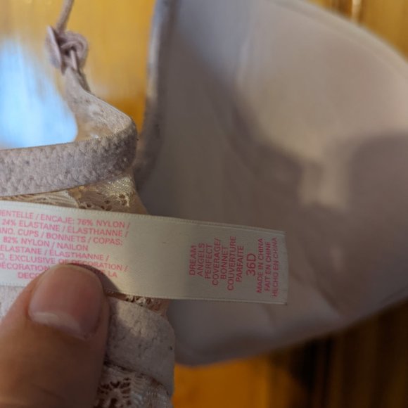 Victoria's Secret Dream Angels Perfect Coverage Bra - Picture 9 of 13